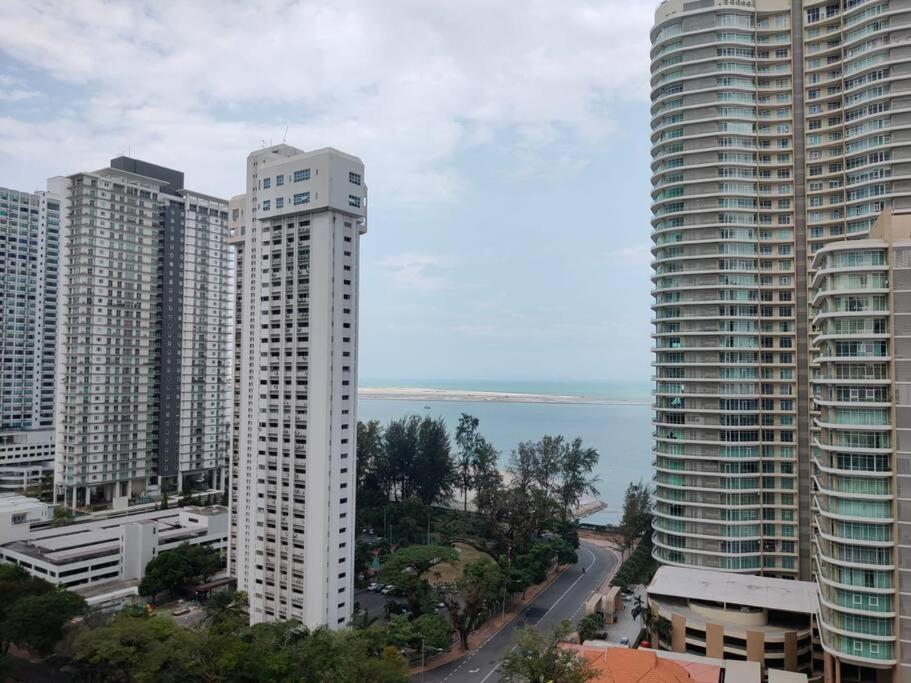 Luxury Seaview Penang Homestay @ Mansion One Gurney Pulau Pinang Джорджтаун Экстерьер фото